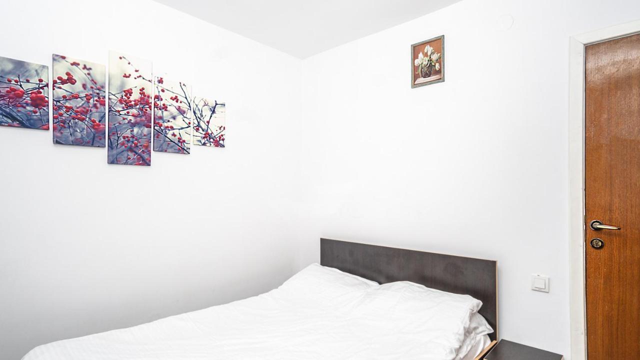 Hotel La Platouri Voluntari 外观 照片